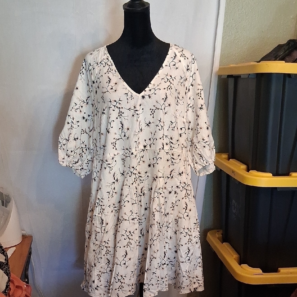 Universal Thread Floral Dress Size Xl